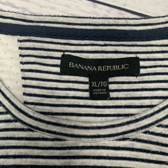 Banana Republic Long Sleeved Stripped Shirt - Picture 4 of 5